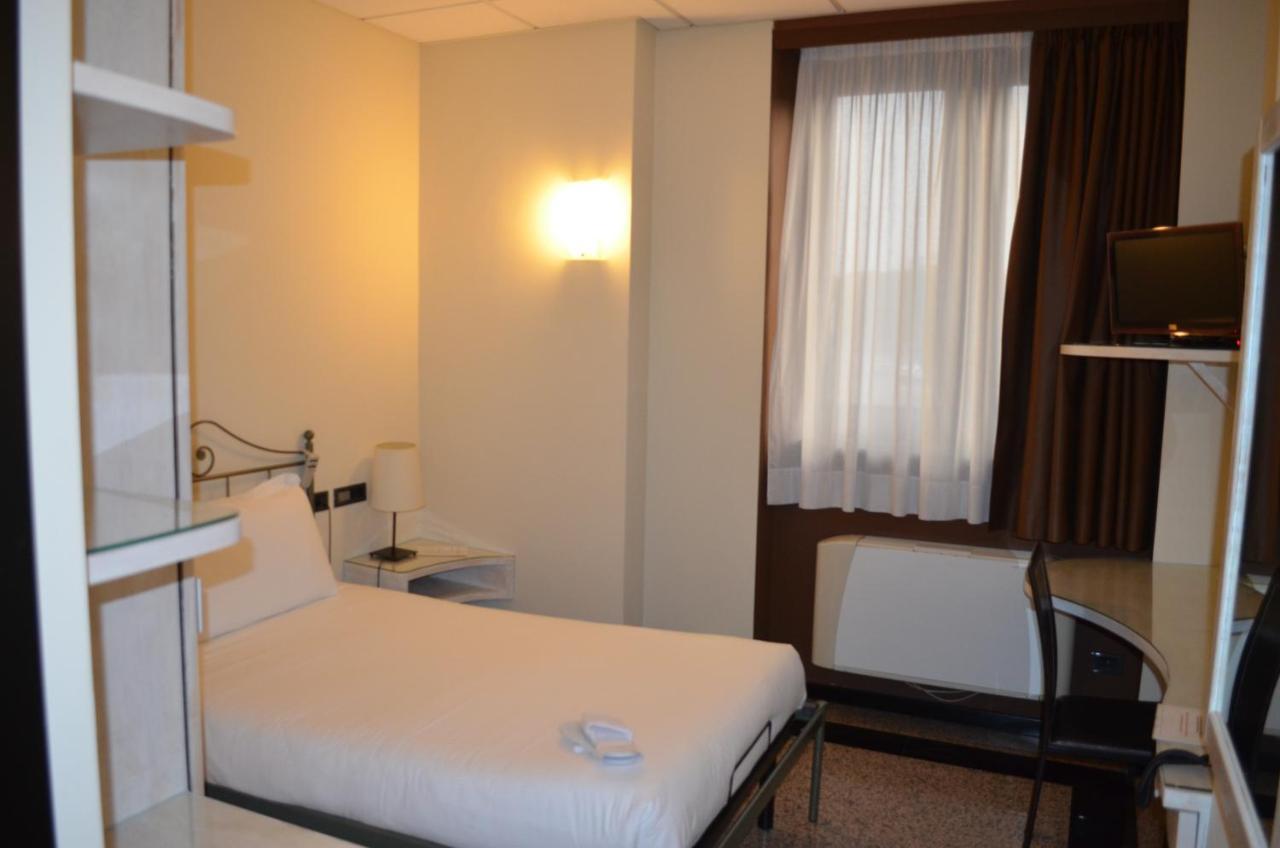 Hotel Diamante Corbetta Ngoại thất bức ảnh